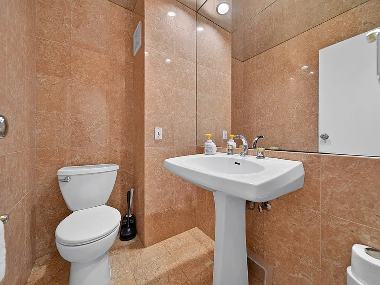 46 Acorn Ponds Dr #46 — Photo 11