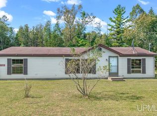 N16201 Birch St, Spalding, MI 49886