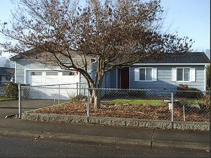 1st image of 128 Glacier Ave S