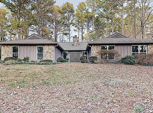 3835 Hunting Ridge Dr, Lilburn, GA 30047