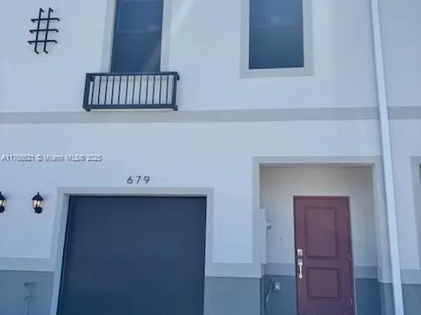 679 NW 6th Ter, Florida City, FL 33034