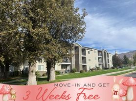 Creekside Oaks Apartments