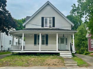 20 Pleasant St, Waterville, ME 04901