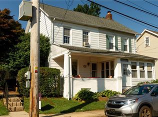 132 N 2nd St, Emmaus, PA 18049