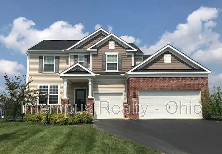 9390 Woodbine Way — Photo 1