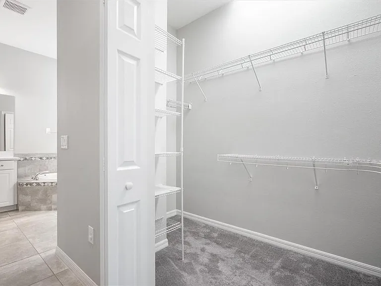 6523 Watson Rd — Photo 17