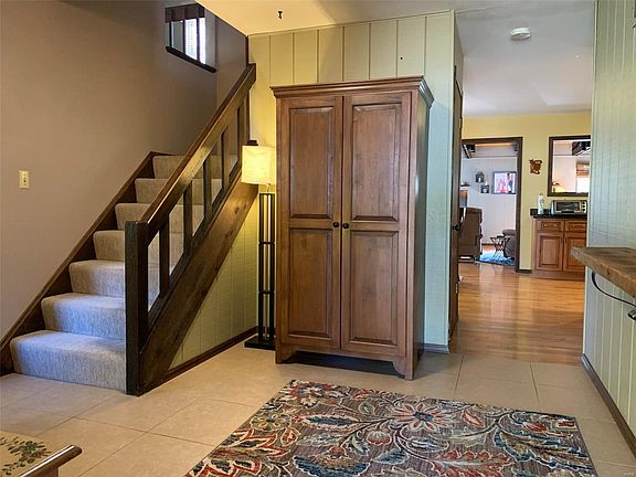 4th image of 1462 Royal Springs Dr
