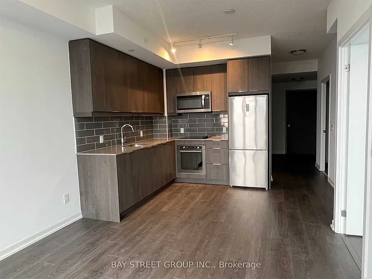 32 Forest Manor Rd #1109 — Photo 3