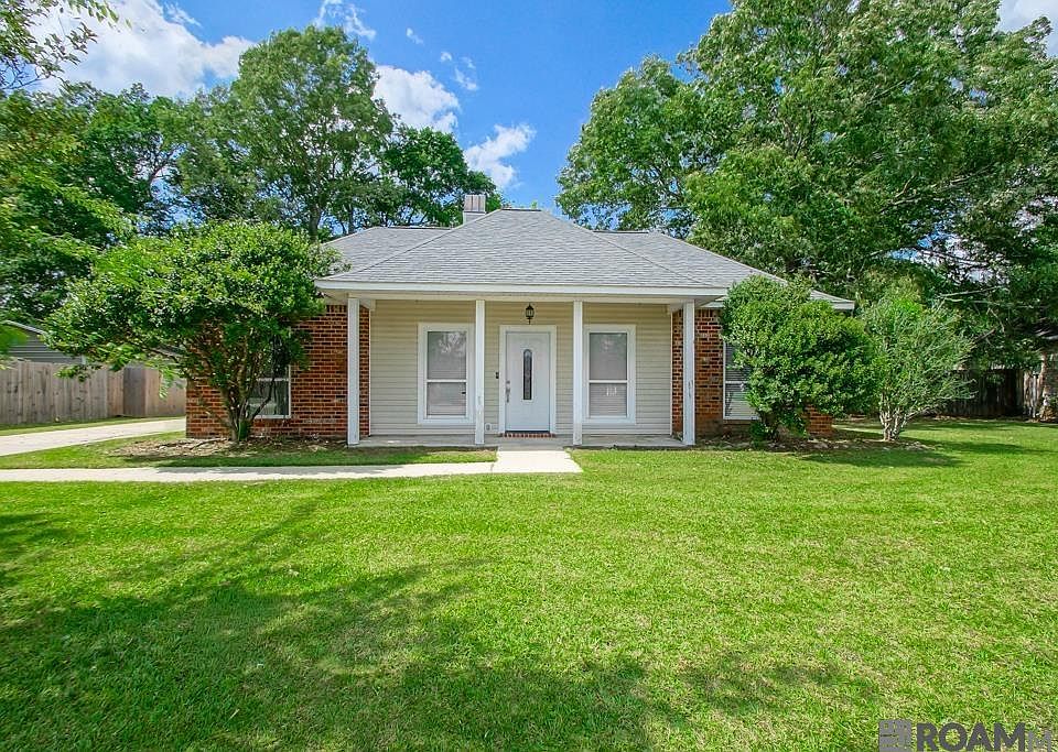 1st image of 32553 Magnolia Ct