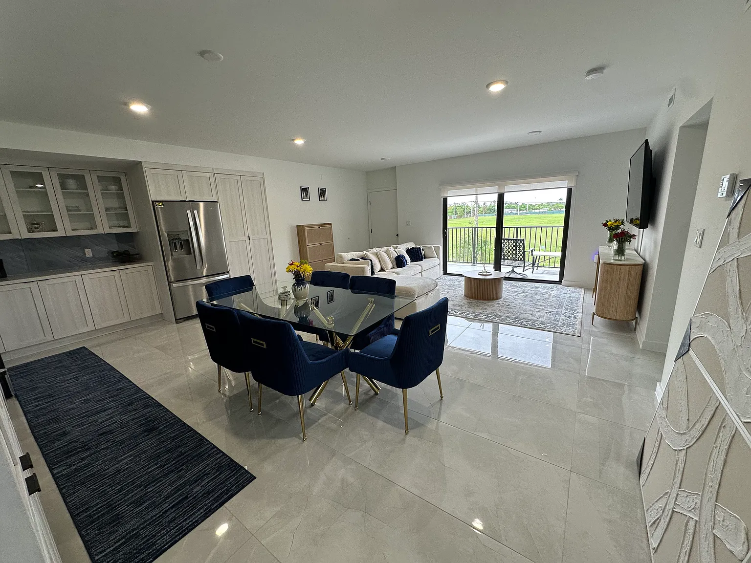 3 bed, 1500 sqft, $2,900 — Photo 4