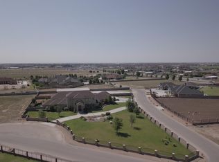 2 Royal Manor Dr, Odessa, TX 79765