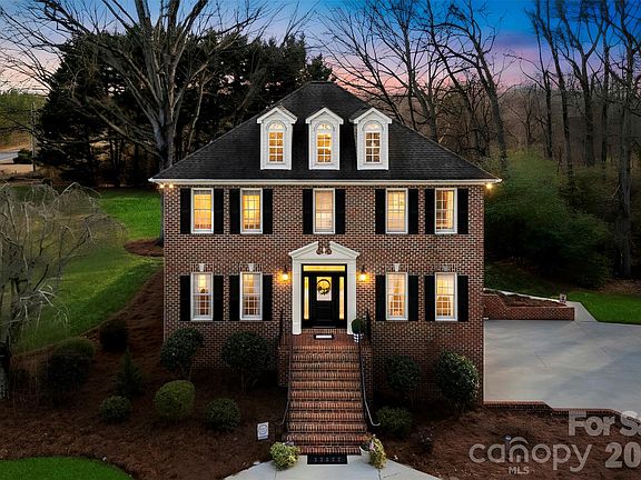 3rd image of 503 Bridgestone Ct
