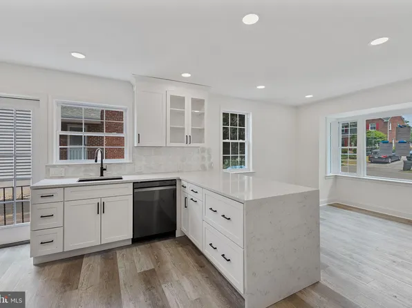 510 E Spring Ave, Ardmore, PA 19003