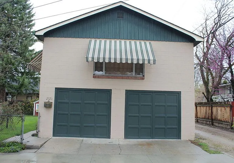 2720 W Heron St #B — Photo 3