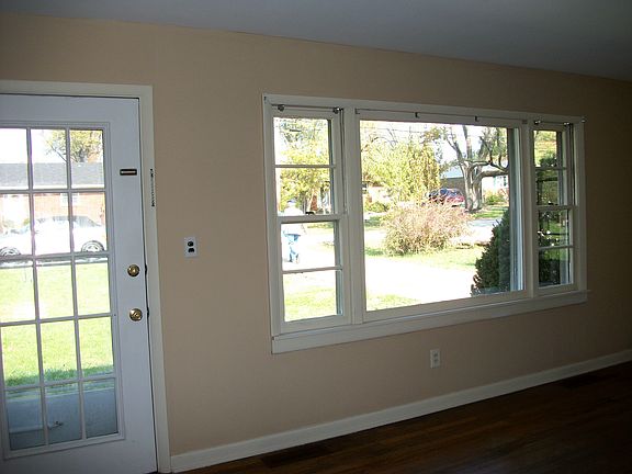 5th image of 705 Latimer Ave
