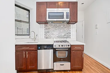 Rented by Living New York