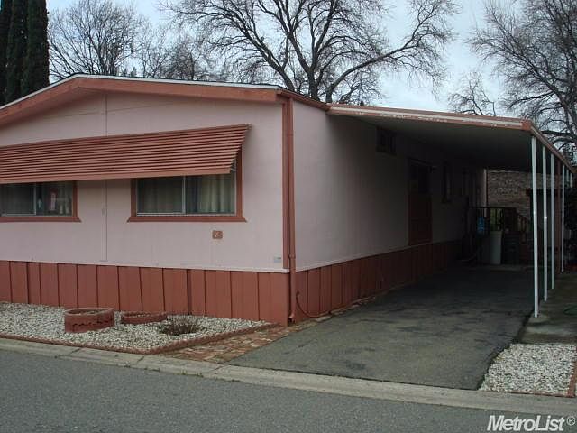 2nd image of 417 Westacre Rd Spc 8