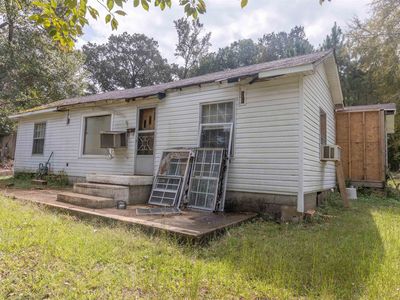 370 Graham Dr, Selmer, TN, 38375
