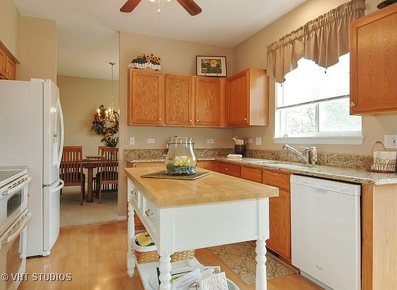 4th image of 10401 Somerset Ln