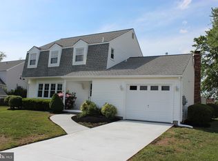 114 Coopers Kill Rd, Delran, NJ 08075