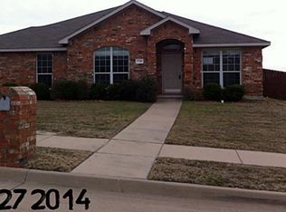 1720 Windswept Dr, Midlothian, TX 76065