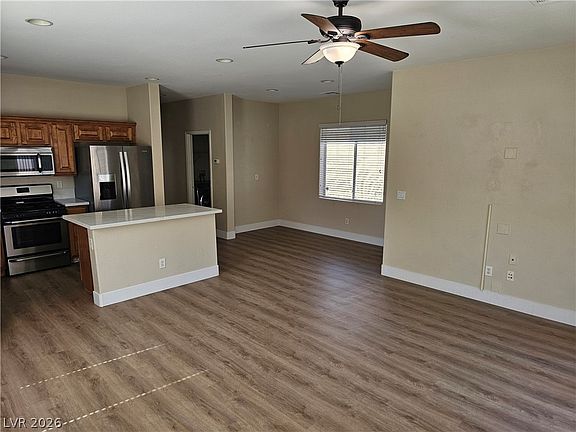 5th image of 1018 Garnet Ridge Ct