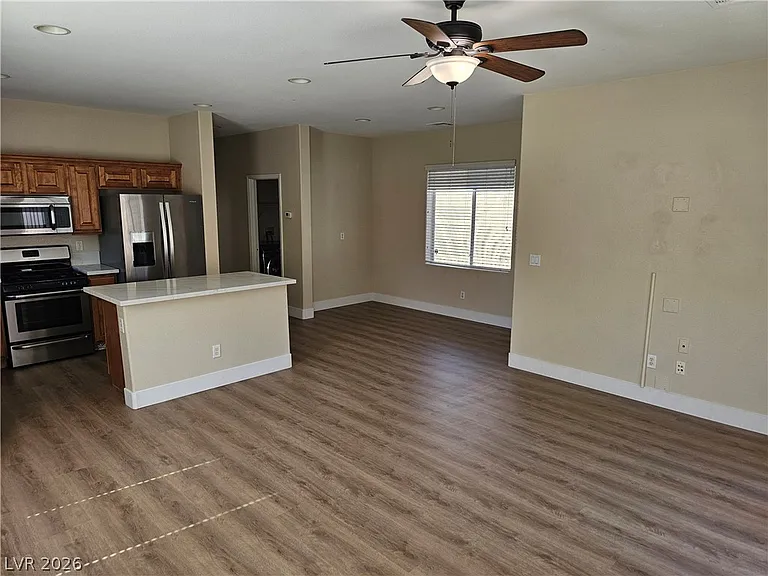 1018 Garnet Ridge Ct — Photo 5