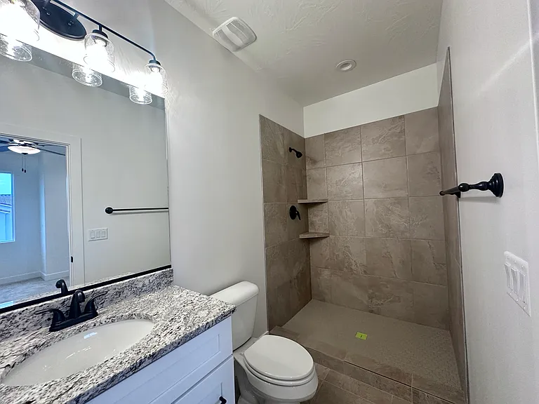 224 N 2470 W — Photo 5