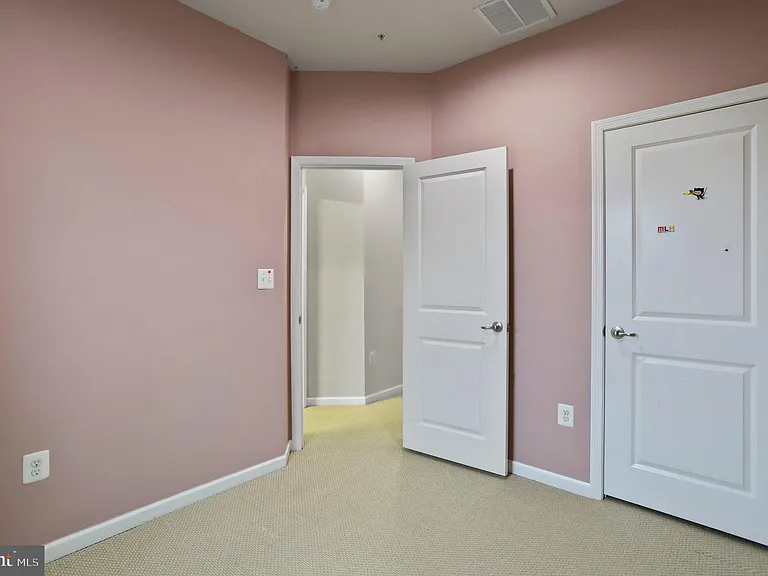 8079 Locust Mill St — Photo 30