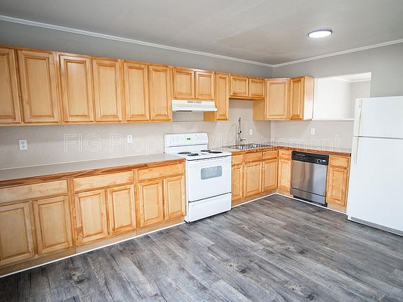 5th image of 115 Louella Dr