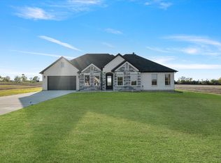 7609 County Road 1052, Celeste, TX 75423