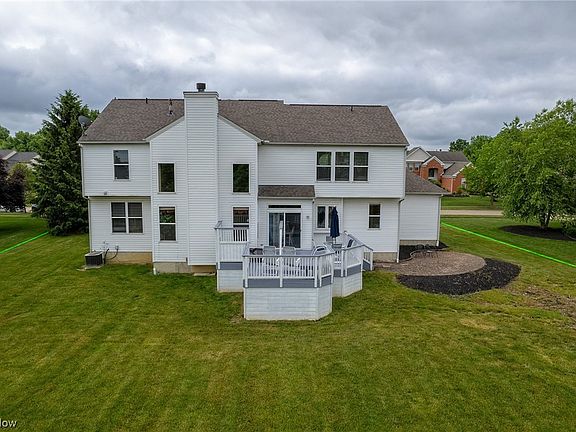 3rd image of 36166 N Park Dr