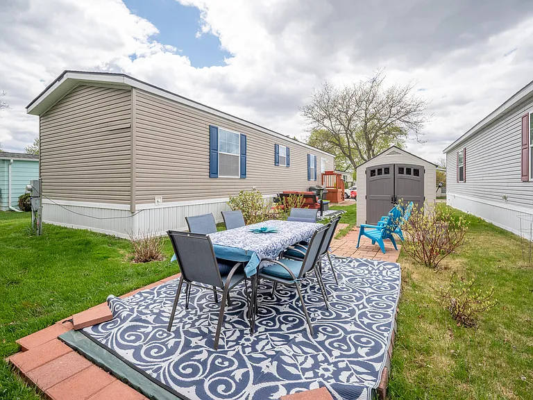183 Flicker St — Photo 21