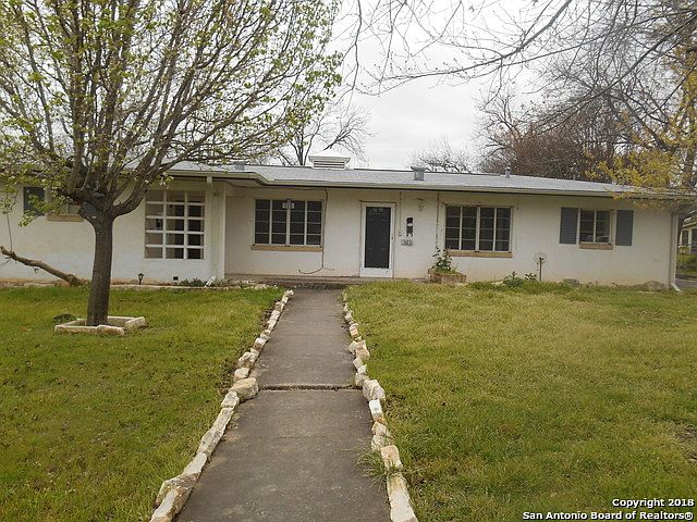 1st image of 320 Alexander Hamilton Dr