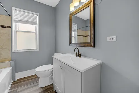 3 bed, 1750 sqft, $2,000 — Photo 1