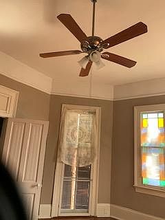 Floor to ceiling window