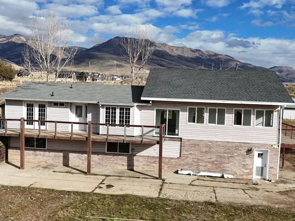 3732 N River Dr, Eden, UT 84310