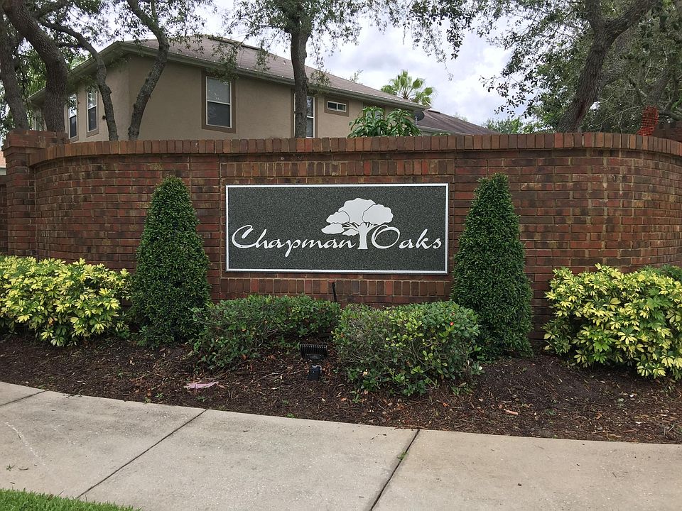 1st image of 136 Hanging Moss Dr