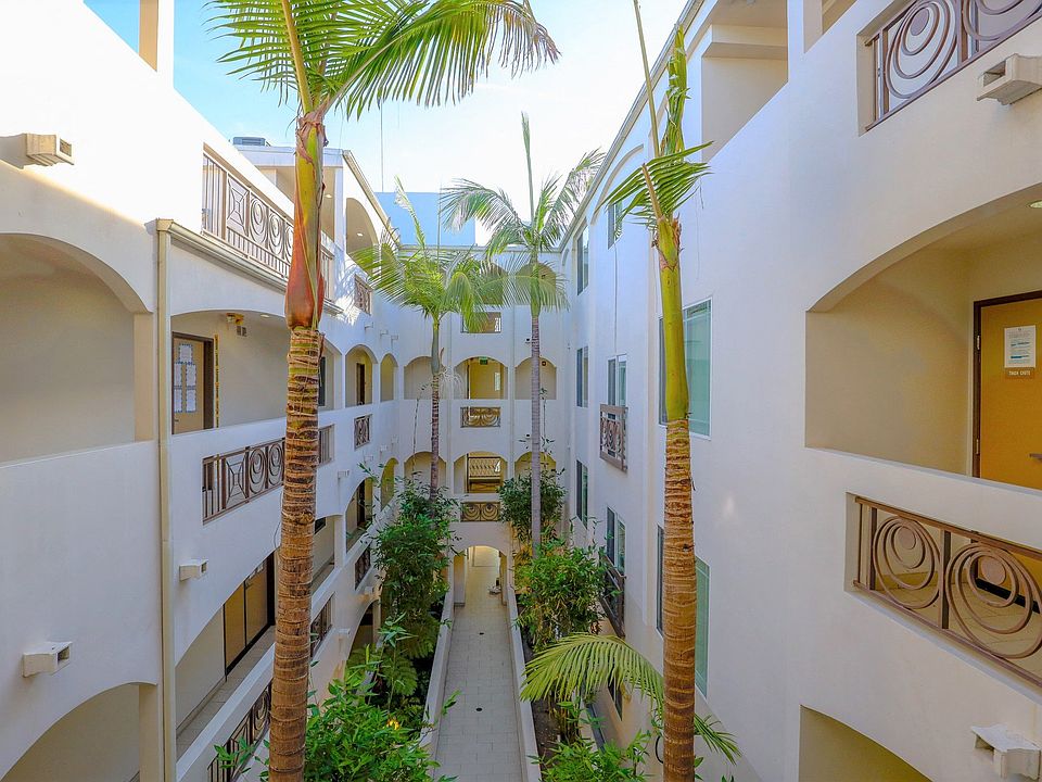 Upper Level View of the Courtyard