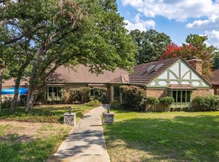 336 Driftwood Ct, Azle, TX 76020