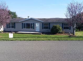 102 David Ridge Rd, Galax, VA 24333