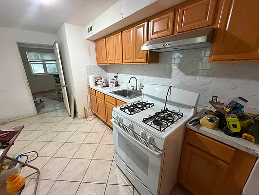 Kitchen, photo 1