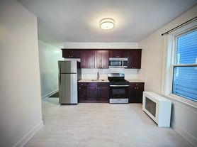451 Revere Ave, Bronx, NY