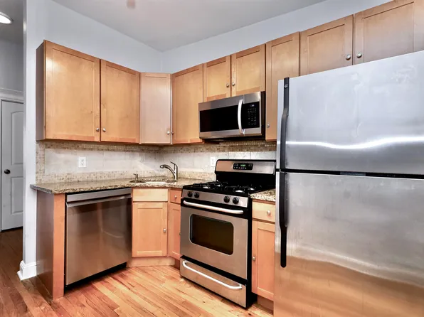 345 7th Street image 6 of 11