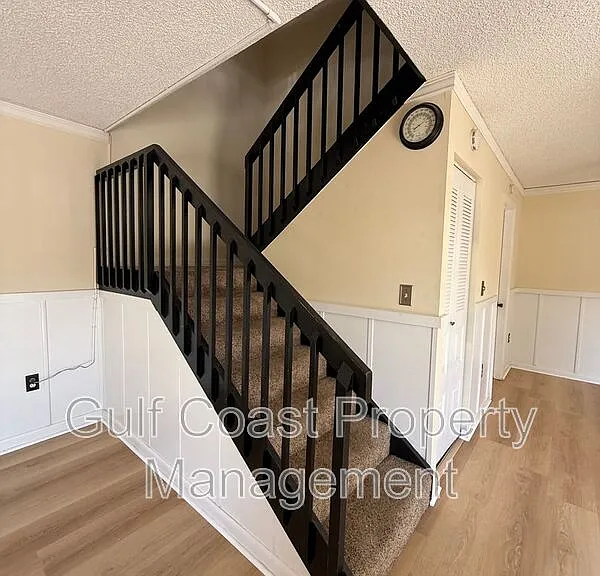 5249 Cedarbend Dr #1 — Photo 16