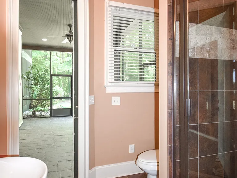 1634 Presley Ct — Photo 17