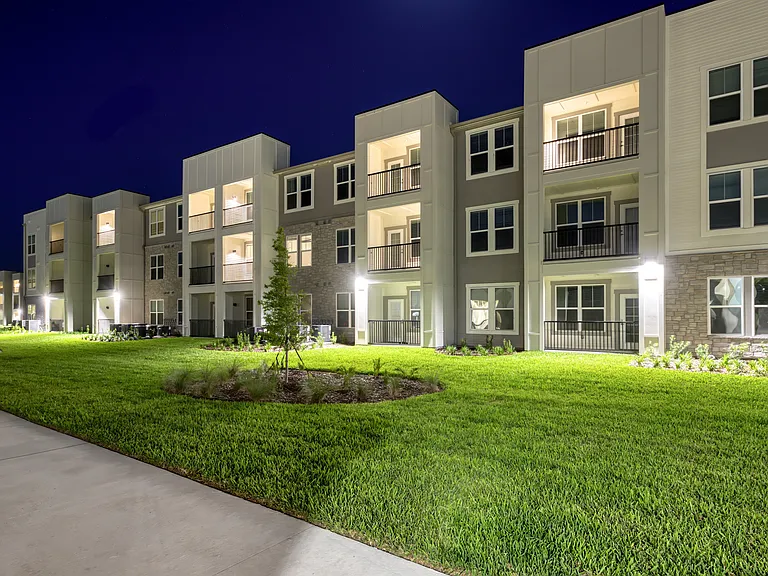 The Pointe at Davis Creek — Photo 38