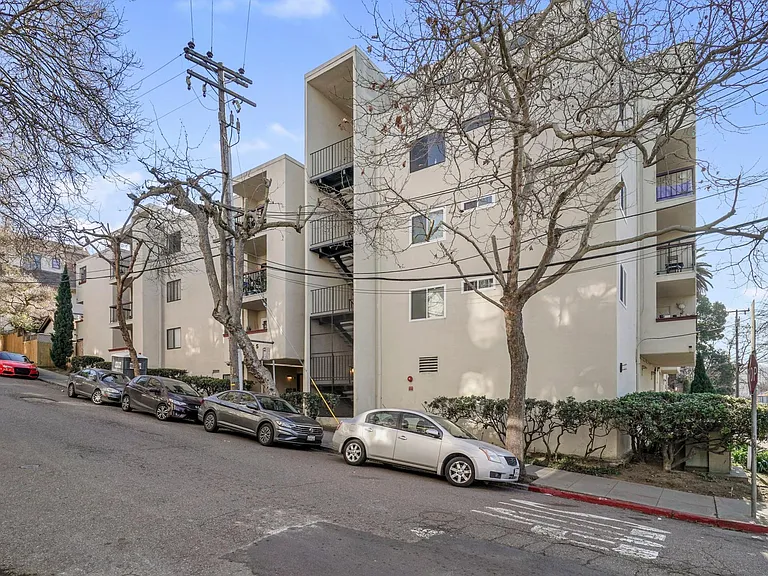 155 Pearl St #308 — Photo 34