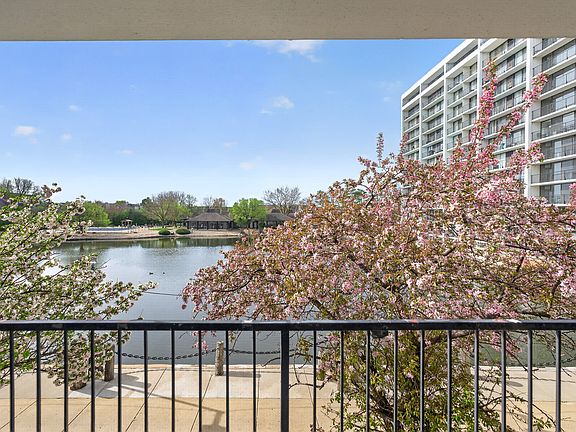 5th image of 2015 S Finley Rd APT 209