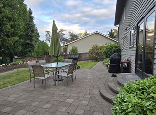 19130 SE 47th Pl, Issaquah, WA 98027